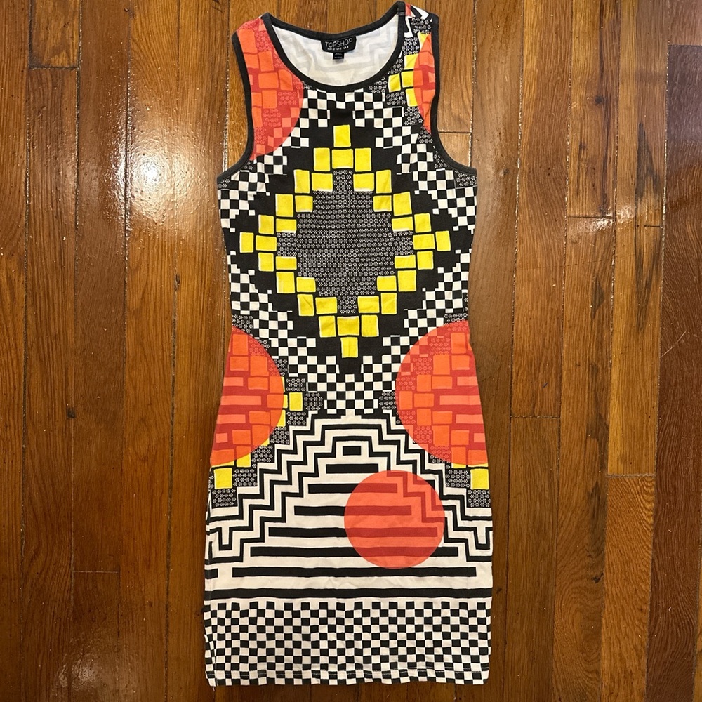Geometric Patterned Sleeveless Dress